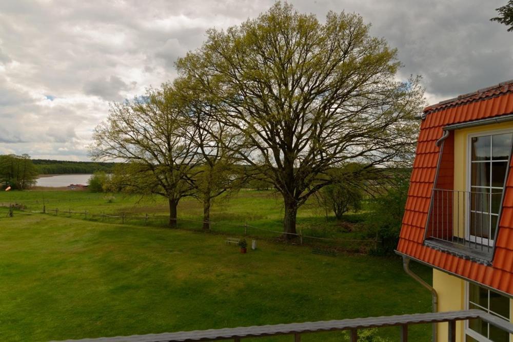 Landhotel Am Peetscher See Mirow Zewnętrze zdjęcie