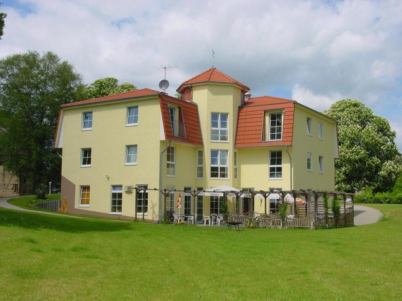 Landhotel Am Peetscher See Mirow Zewnętrze zdjęcie